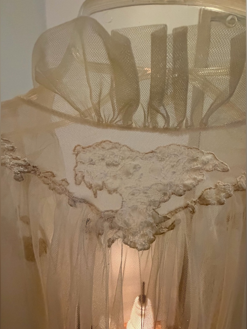 Vintage 1950s Sheer Long Ivory Tulle Robe with Billowy Sleeves - Picture 7 of 13